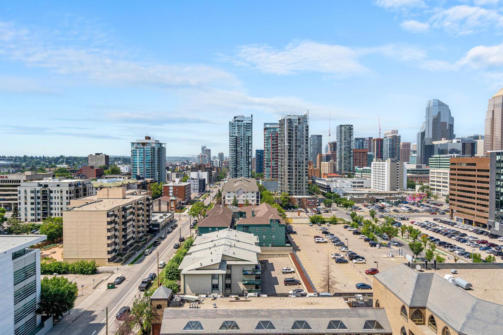 City Centre Retreat - 1Br Condo With Desk YYC Exterior foto